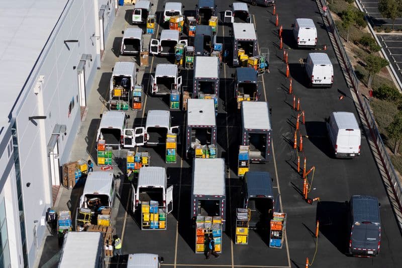 Amazon opens up logistics network to other businesses in challenge to UPS, FedEx