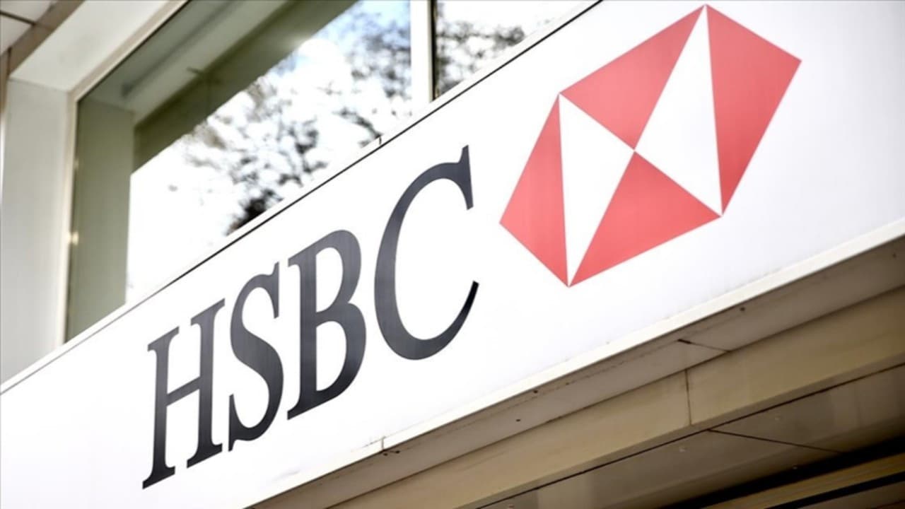 HSBC kârını yüzde 23 artırdı: 1 milyar dolarlık geri alım açıkladı