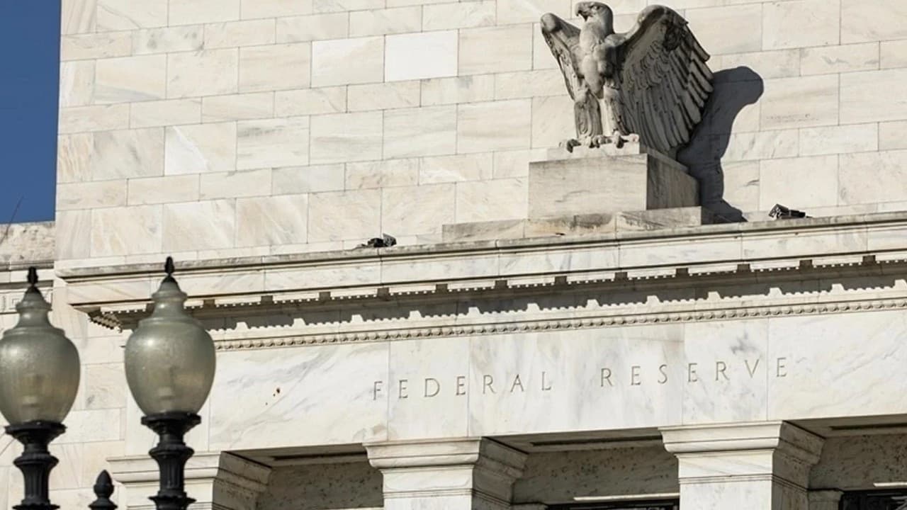Fed Bej Kitap raporu yayımlandı: Büyüme ılımlı, belirsizlik yüksek
