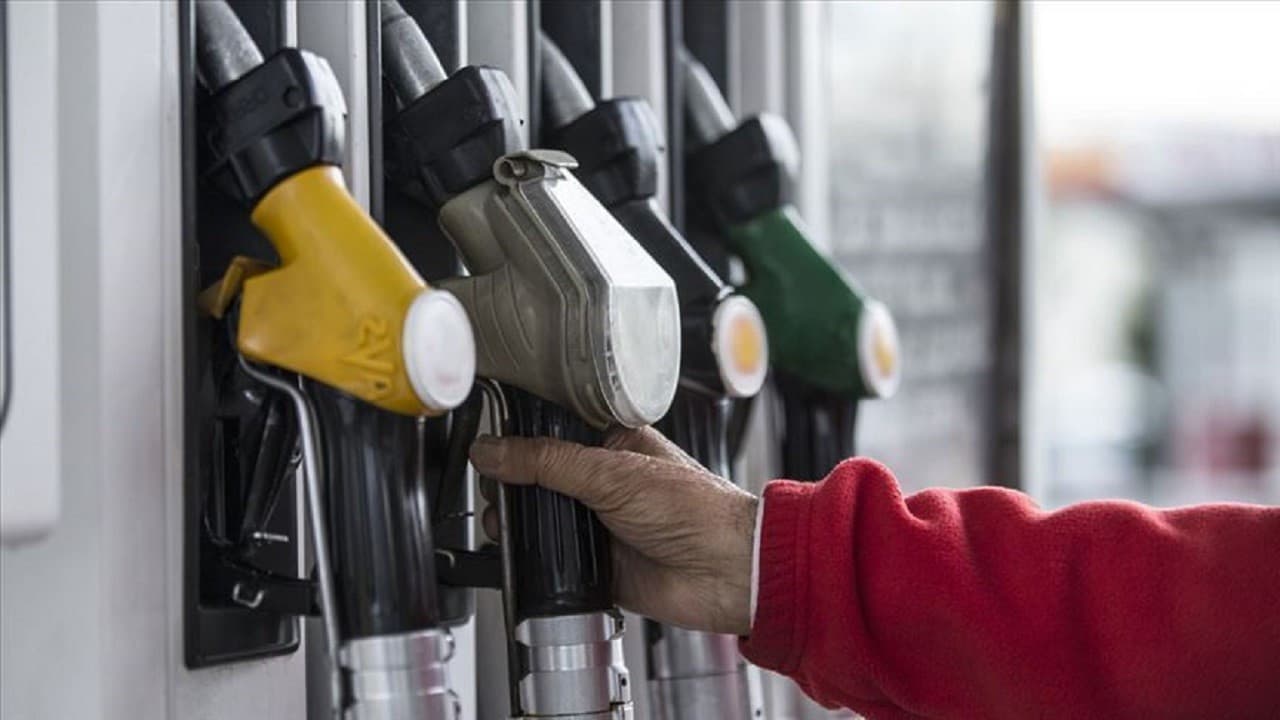 Akaryakıt fiyatlarında son durum! Benzin, motorin ve LPG'ye zam, indirim var mı? (18 Ağustos 2026)