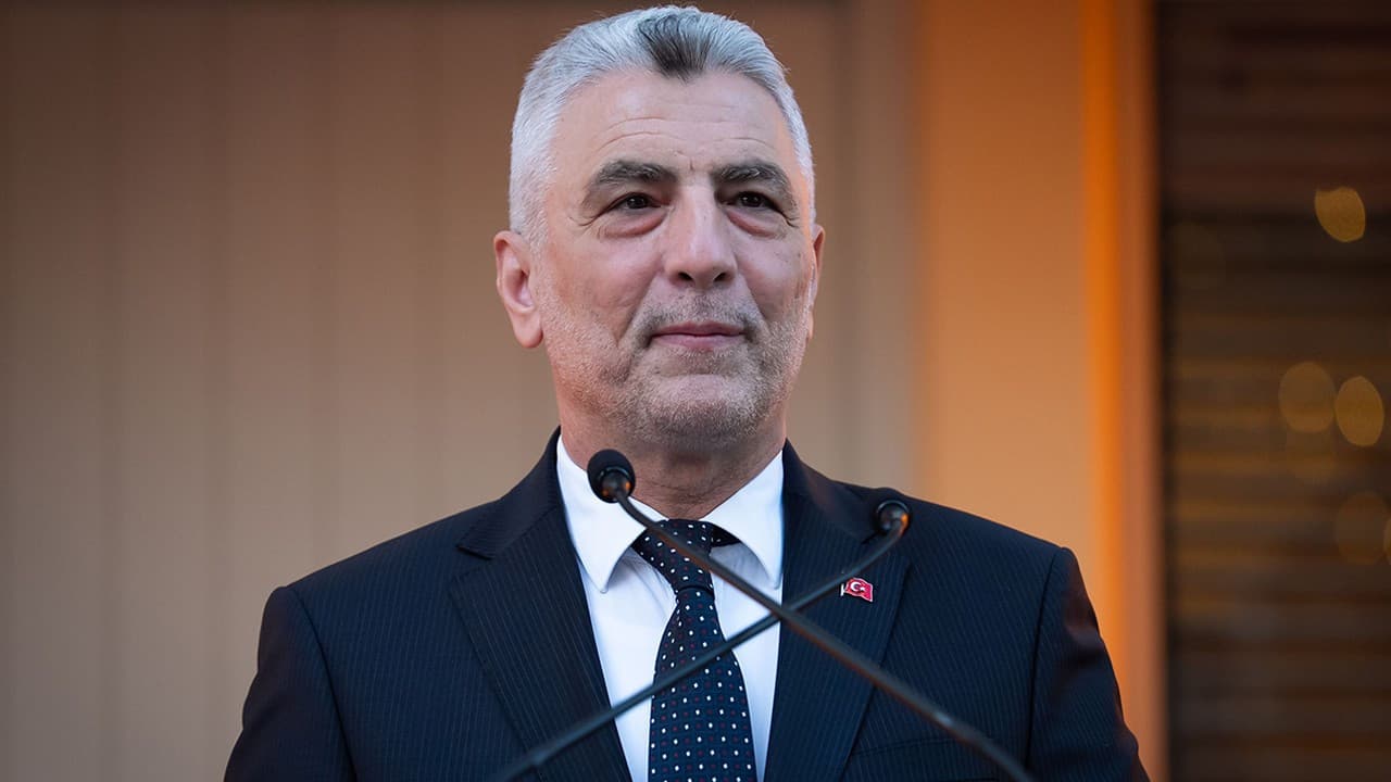 Bakan Bolat'tan cari açık mesajı: Milli gelire oran tarihsel ortalamanın altında kalacak