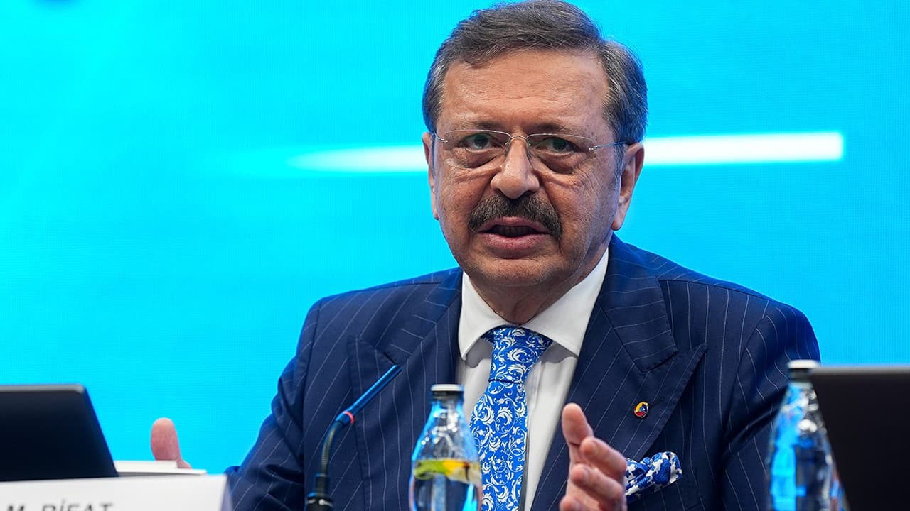 TOBB Başkanı Hisarcıklıoğlu: Yüksek enflasyon, faiz ve krediye erişim sıkıntısı piyasayı daraltıyor