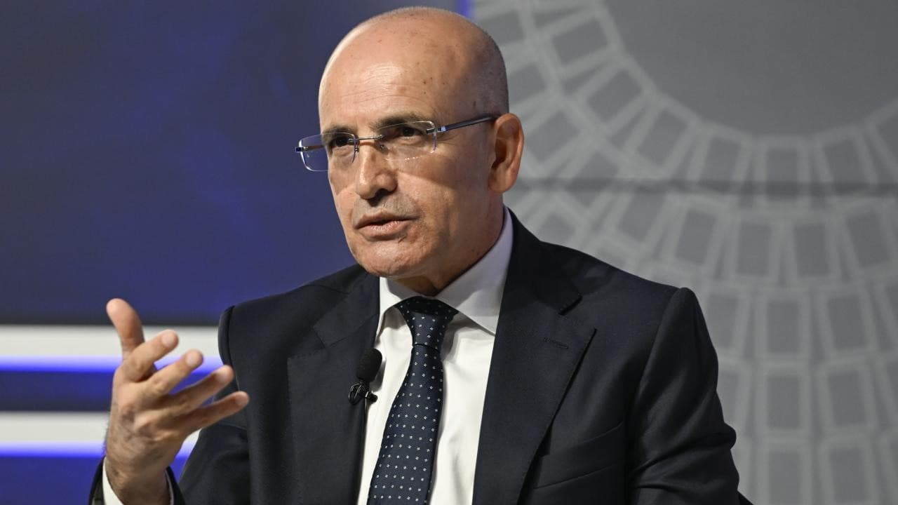 Bakan Şimşek'ten dikkat çeken dezenflasyon mesajı