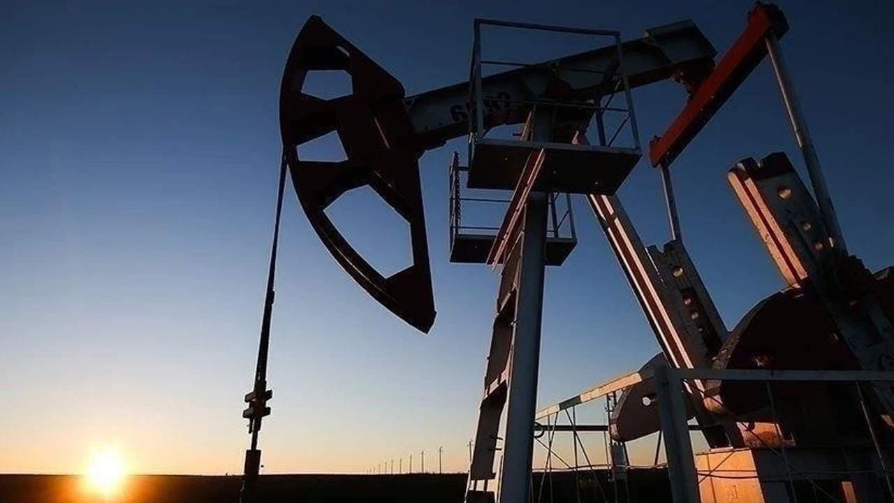 Petrol fiyatlarında sert hareket: Gözler bugün gelecek kararda