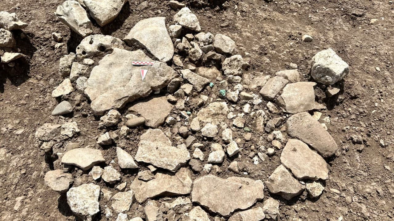 Diyarbakır'da 9 bin yıllık madencilik işliği gün yüzüne çıkarıldı