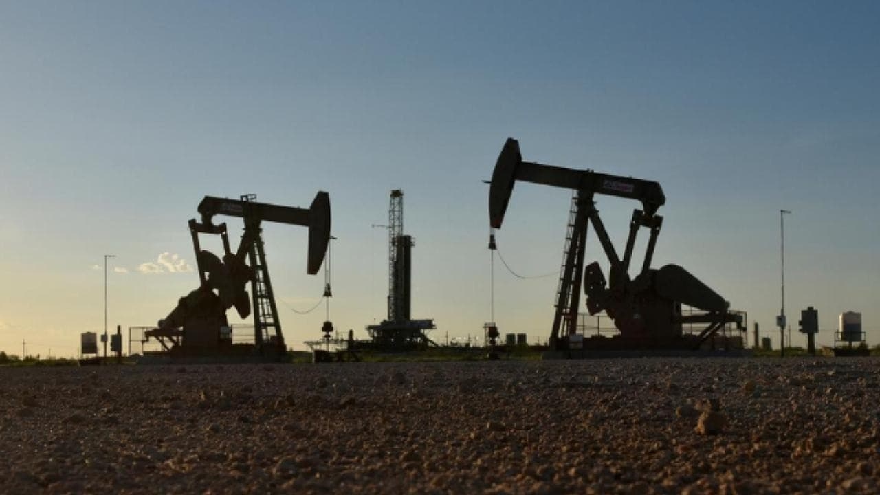 Hürmüz restleşmesi petrolü ateşledi: İbre yeniden yukarı döndü