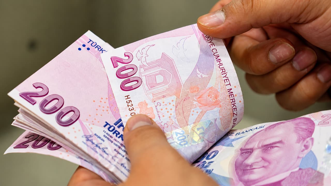 2027 asgari ücret zammı için 5 farklı hesaplama! İşte masadaki rakamlar
