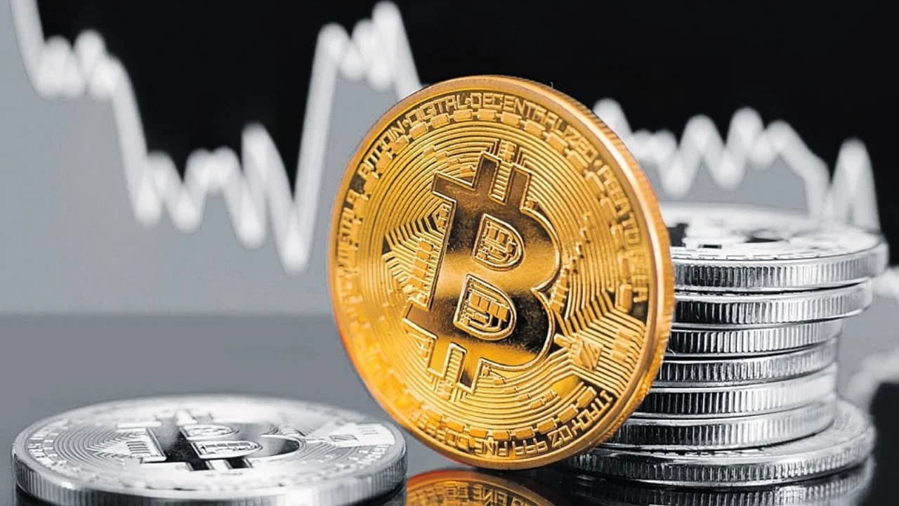 Bitcoin'de hesaplar değişti: Petrol ve fon çıkışları baskıyı artırdı