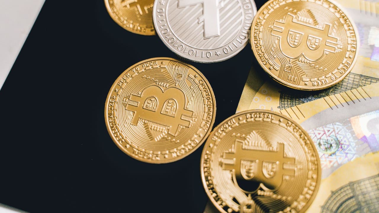 Bitcoin'de 80 bin dolar sınavı: Fed öncesi gözler fon çıkışlarında